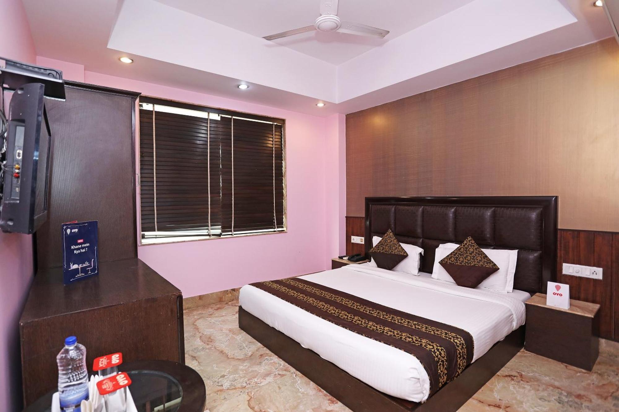 Oyo Hotel Vedas Heritage Delhi  Ngoại thất bức ảnh